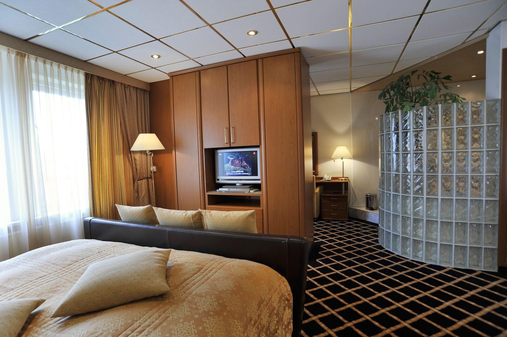 City Hotel Bergen Op Zoom Exterior photo