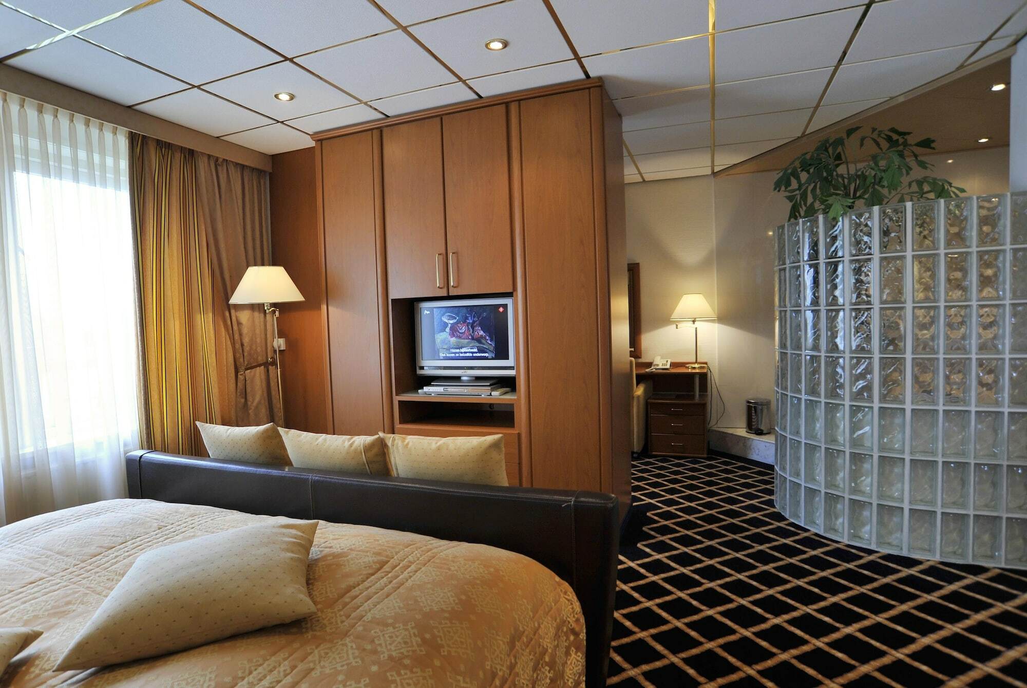 City Hotel Bergen Op Zoom Exterior photo